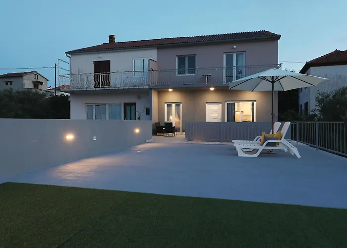 Apartman Sea Pearl 2 - Vision *