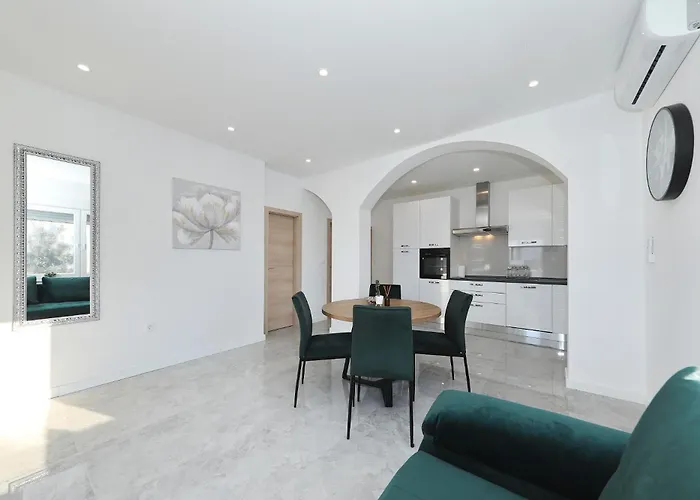 Sea Pearl 2 - Vision *